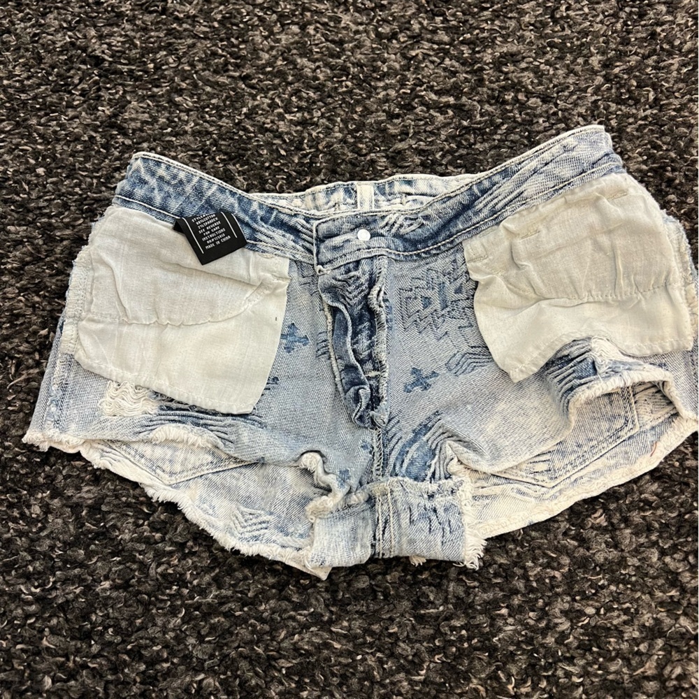 Klique B ultra mini denim shorts, textured distressed festival jean shorts S - Picture 12 of 12